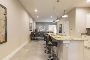Townhome, Multiple Beds, Pool Access (SMV128-7596-4-G) | Interior
