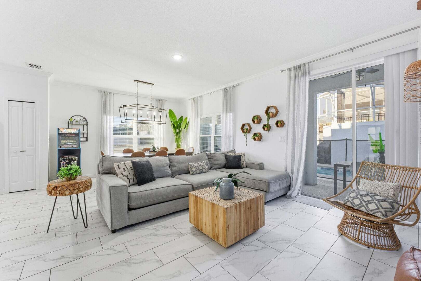 Townhome, Multiple Beds, Pool Access, Pool View (CHG111-1098-5-GP) | Living area