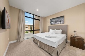 Townhome, Multiple Beds, Pool Access (MVR101-3088-3-G) - Bright and Modern Townhome at Magic Village Superb Disney Location (Kissimmee)
