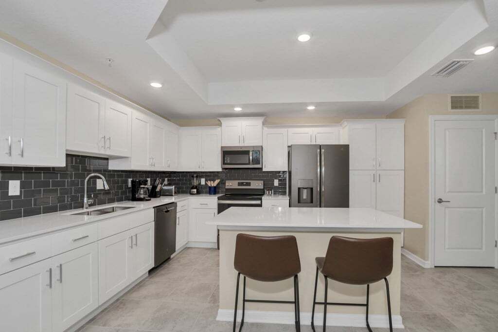 Condo, Multiple Beds, Pool Access, City View (STL105-3150-101-3) | Private kitchen