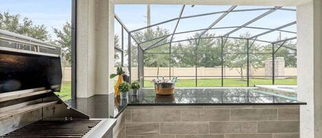 House, Multiple Beds, Pool Access, Pool View (SON102-2605-9-GP) | Terrace/patio
