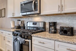 Room, Multiple Beds, Pool Access, Pool View (SMV154-7599-5-GS) | Private kitchen - Villa 5 BR 6 BA 5min to Disney! (Kissimmee)
