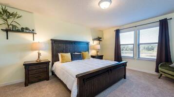 Townhome, Multiple Beds, Pool Access, Pool View (SOL101-4655-5-GP) | 5 bedrooms
