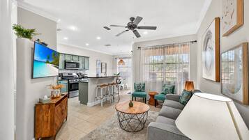 Townhome, Multiple Beds, Balcony, Garden View (CP101-856-3) | Living area