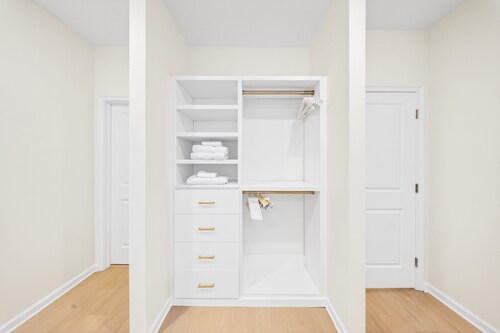 NEW 5bd/5ba Townhome Near Seaworld