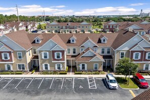 Exterior - Townhouse 4 Bedrooms 5 Min to Disney! (Kissimmee)
