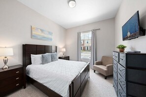 Room - Townhouse 4 Bedrooms 5 Min to Disney! (Kissimmee)