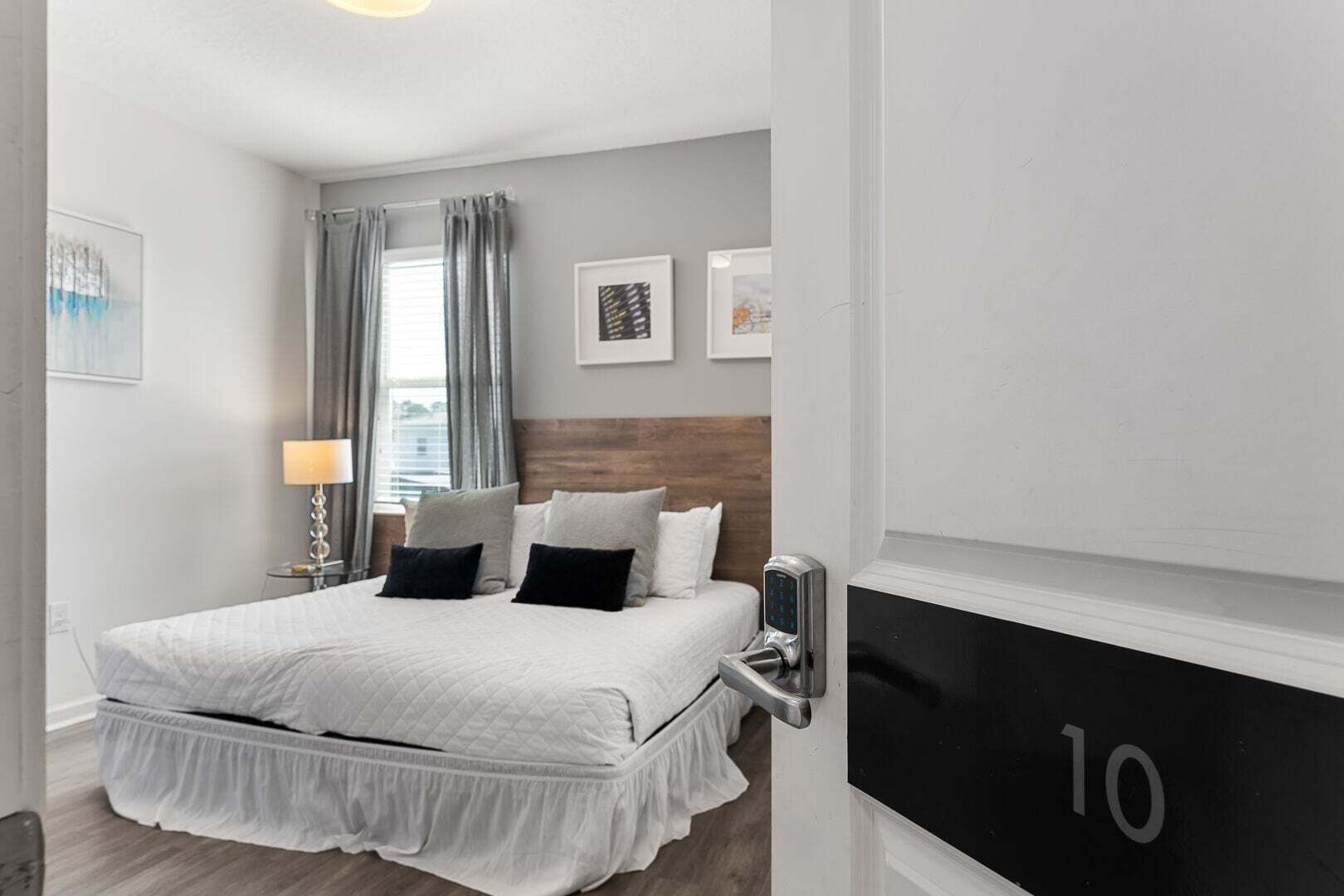 Maison, plusieurs lits, accès piscine, vue piscine (SON101-2617-15-GP) | 15 chambres