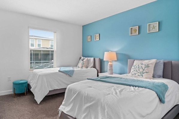 Townhome, Multiple Beds, Pool Access, Pool View (CHG109-1082-4-GP)