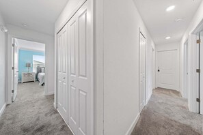Townhome, Multiple Beds, Pool Access, Pool View (CHG109-1082-4-GP) | Interior