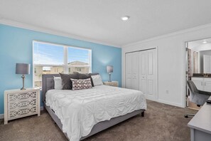 Room - Townhome 4 BR Free Access to Amazing Resort! (Davenport)