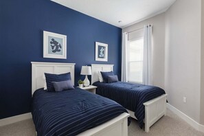 Townhome, Multiple Beds, Pool Access, Garden View (SMV130-2606-4-GS) - Townhouse 5mindisney Lovely Villa Hot tub 130 (Kissimmee)