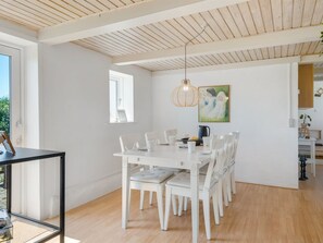 Dining - "Jorek" - 700m from the sea by Interhome (Lemvig)