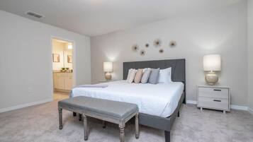 Townhome, Multiple Beds, Pool Access, Pool View (WI108-4198-5-GP) | 5 bedrooms