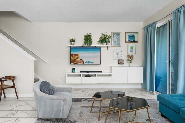 Townhome, Multiple Beds, Pool Access, Pool View (STL110-4811-5-GP) | Living area