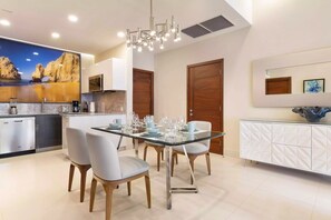 Dining - Luxurious 1 Bedroom Diamond Beach Resort San José/Cabo San Lucas (San José-San Lucas)