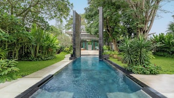 Vila Mewah, 3 kamar tidur, kolam renang pribadi | Pemandangan taman