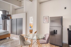 Estudi en suite de luxe | Interior