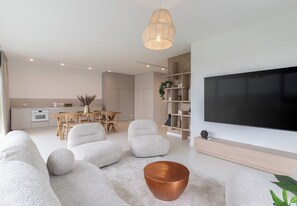 Living area - Olszynki Park Superior Apartment (Rzeszów)