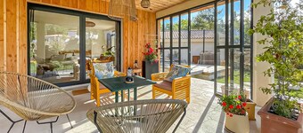 3 bedroom gorgeous home in Plan d'Aups-Sainte-Bau