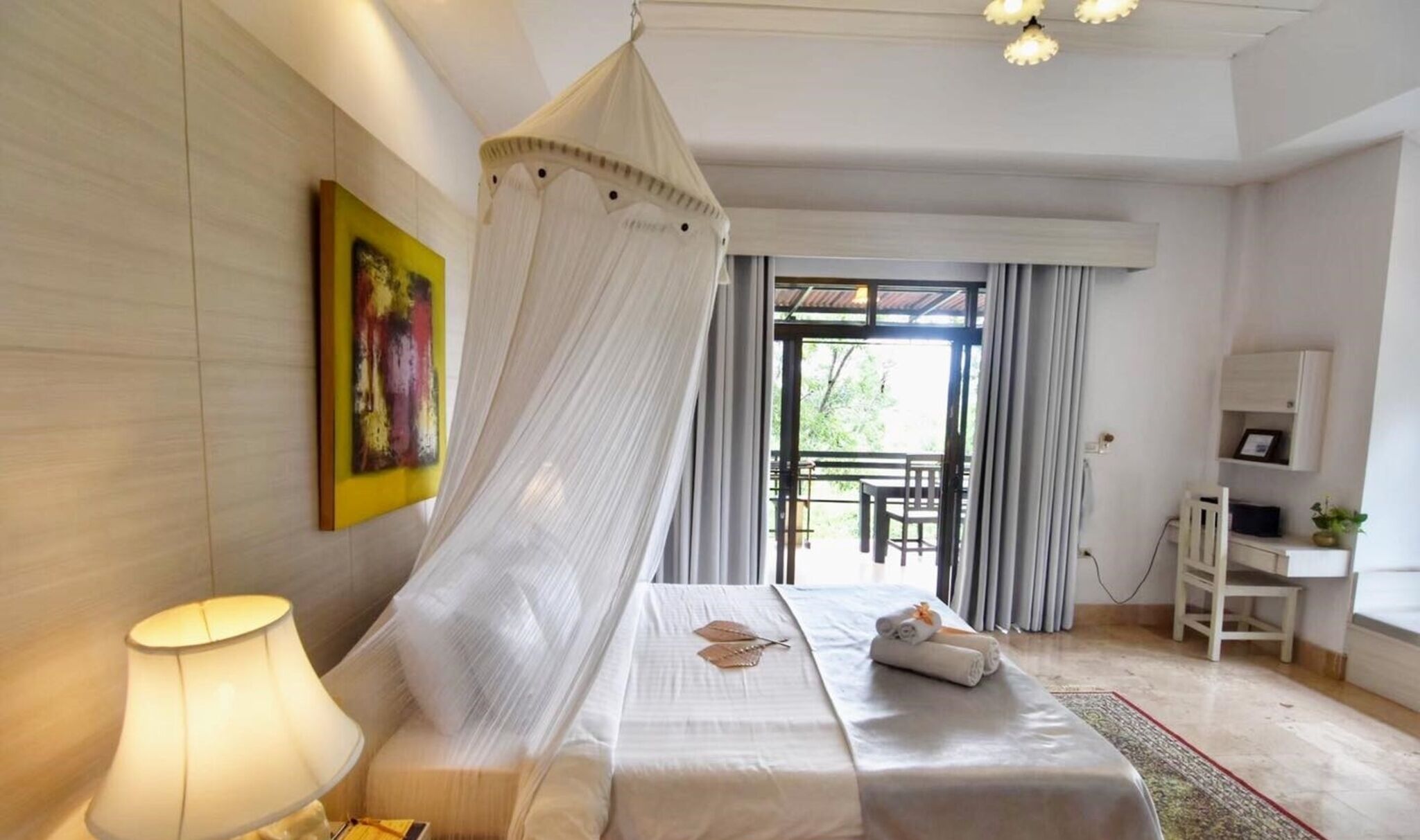 Studiosuite, Balkon, Gartenblick | Schreibtisch, Verdunkelungsvorhänge, kostenloses WLAN, Bettwäsche