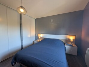 Reisekinderbett, kostenloses WLAN, Bettwäsche