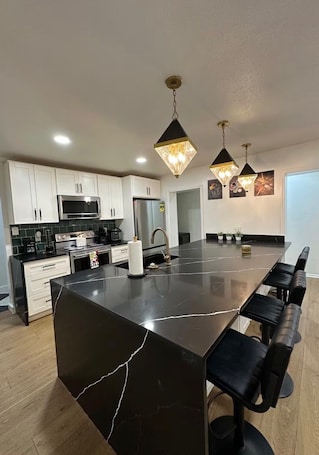 Private kitchen. Cute Tampa House Near USF & Downtown