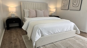 Iron/ironing board, free WiFi, bed sheets