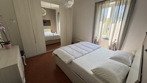 Unclassified image, 3 of 20, button - Casa Lilli in Baveno (Baveno)