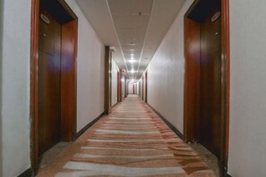 Interior - Double Dragon Holiday Hotel(Anqing Railway Station) (Anqing)