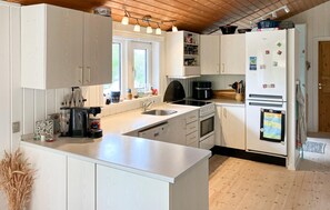 雪櫃、爐具、洗碗機、咖啡機/沖茶器