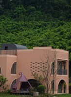 Deluxe Suite, Hill View | View from room