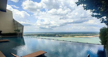 The Peak Residence by Torent Property