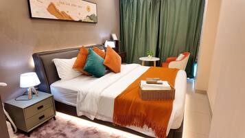 Luxury Triple Room, Balcony, City View
