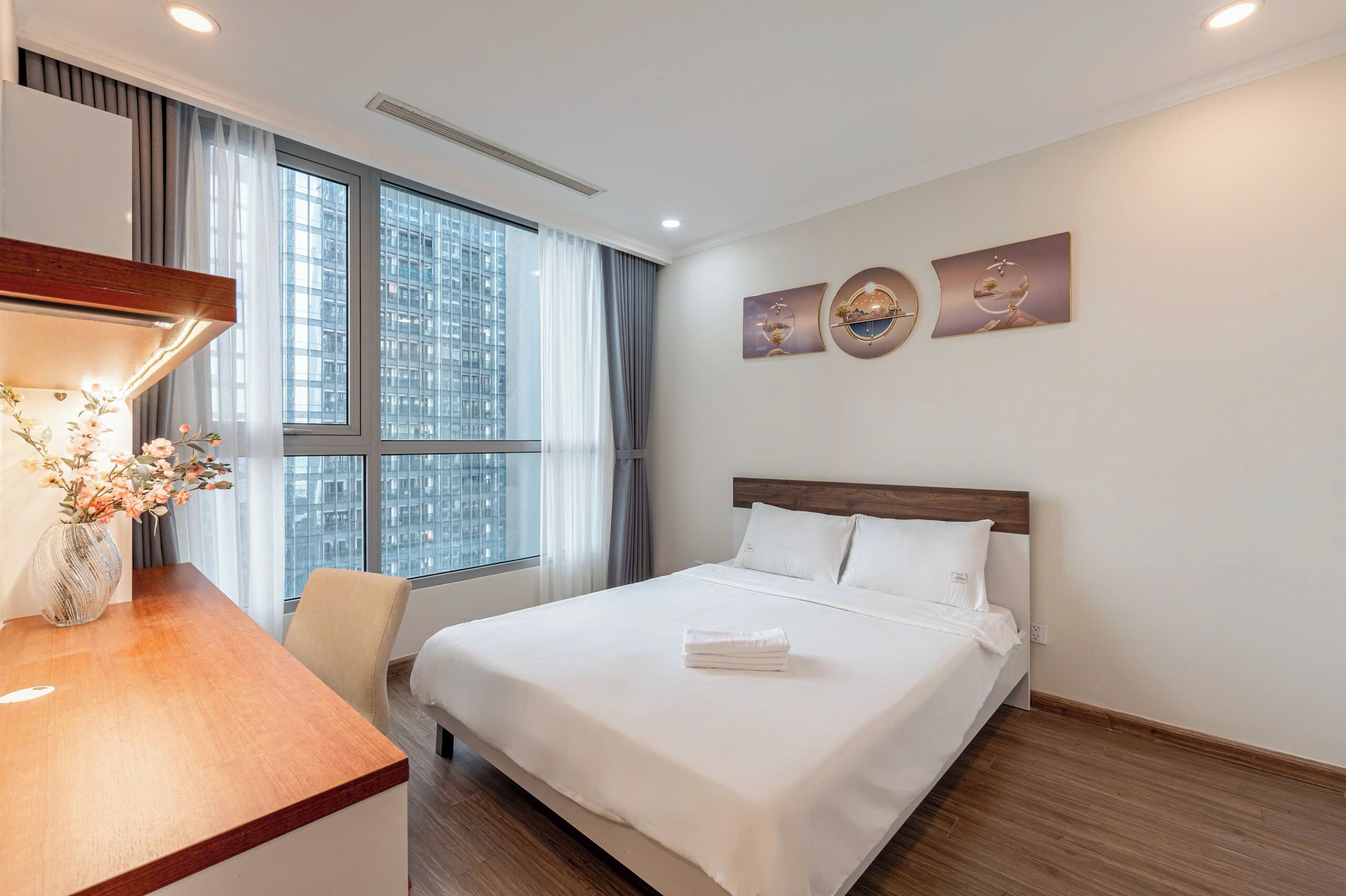 Departamento, 3 habitaciones, balcón, vista a la ciudad | Escritorio y wifi gratis 
