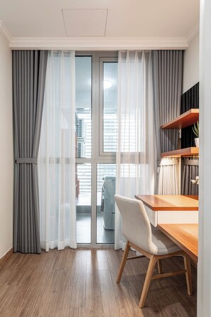Interior - ShareYouHome Apt - Vinhomes Central Park (Thanh My Tay)