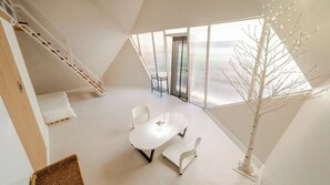 Basic Room, 1 Bedroom (Viewery 2 (Glamping, Duplex, Terrace)) | 1 bedroom, free WiFi - Gapyeong Pine4rest Glamping (Gapyeong)
