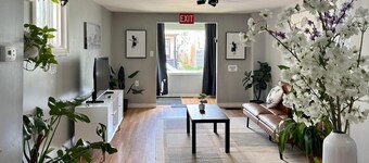 Full private house|hospital|college|university|prime location|vacation stay