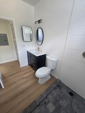 Bathroom - Point Loma Retreat
1 Bedroom + Office w 2 bath 
Patio + Rooftop Deck...VIEWS!!! (San Diego)
