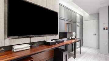 Deluxe Room | Interior