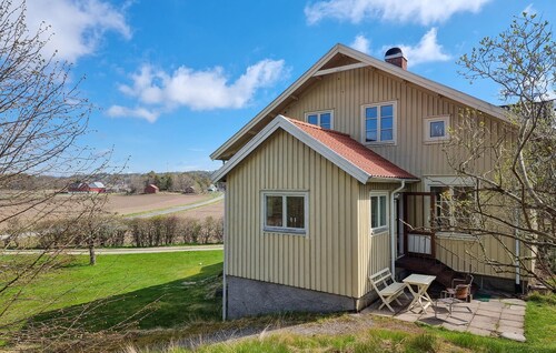 3 bedroom nice apartment in Fjällbacka