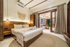 Biệt thự Exclusive, quang cảnh hồ bơi | Bộ trải giường bằng vải cotton Ai Cập, bộ đồ giường cao cấp 
