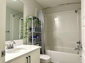 Room, 1 Bedroom | Bathroom - Room-cozy Private Suite Near Stoney & De (Calgary)