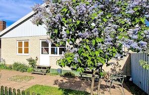 Exterior - Lovely home in Gränna with sauna (Gränna)