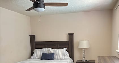 Discover Houston’s beauty from comfortable Pet friendly Room free breakfast pool
