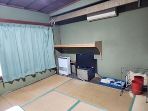 Interior - Sekitei (Numata)