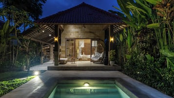 Superior Villa, Pool View | Pool