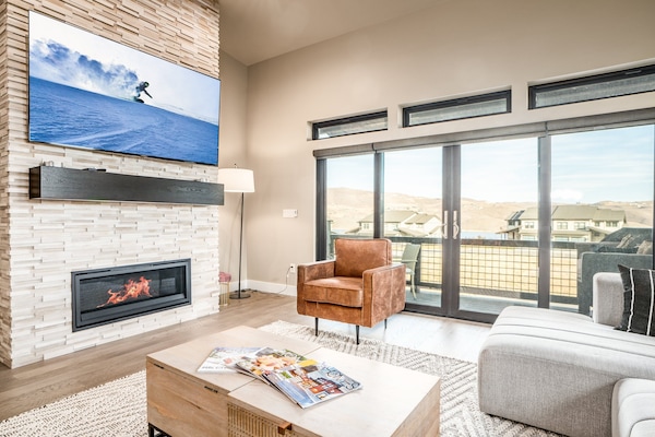 Smart TV, fireplace, foosball