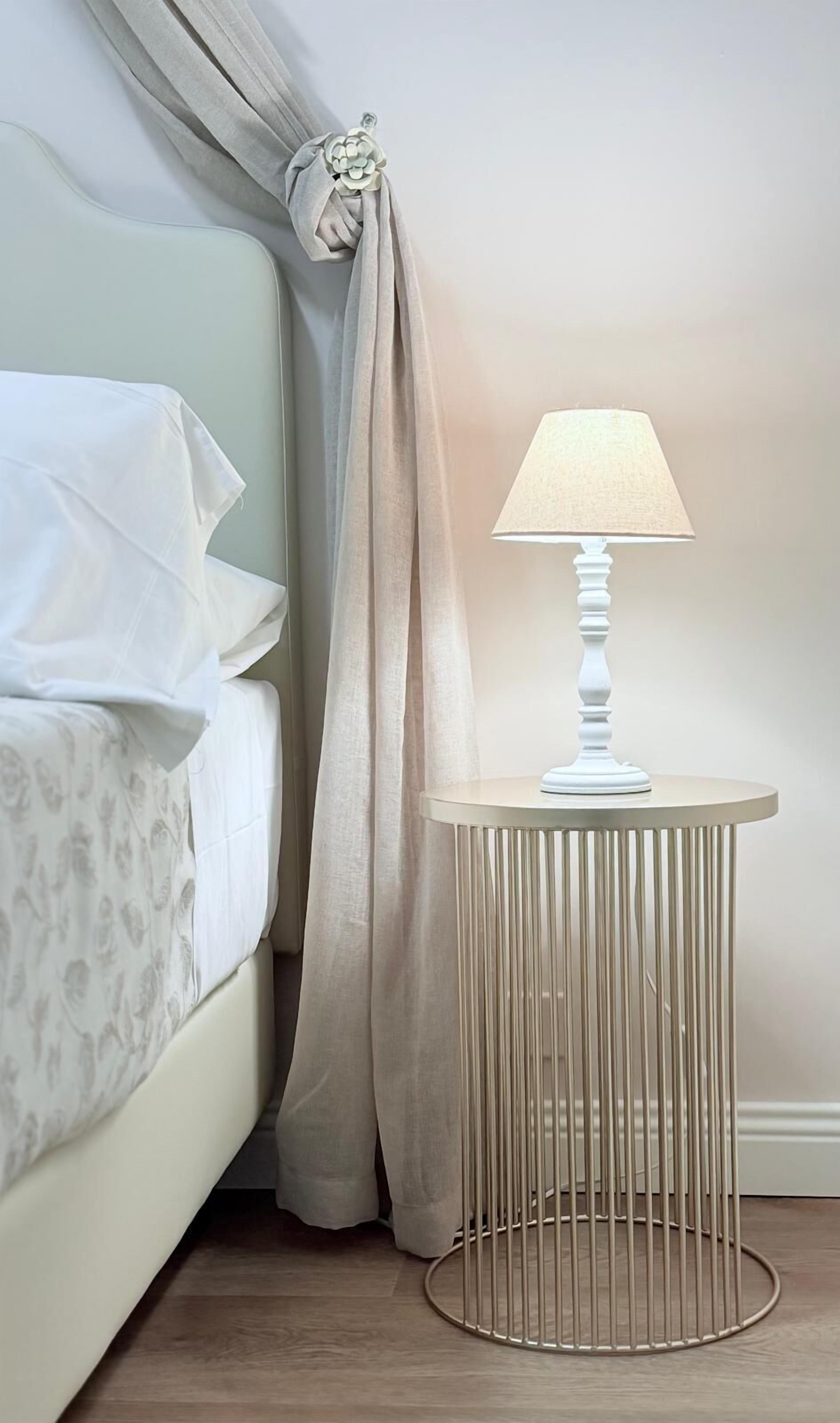 Monolocale con balcone, vista città | In-room safe, blackout drapes, soundproofing, iron/ironing board