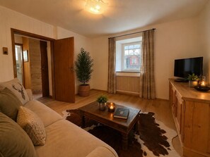 Living area - Vrbo Property (Kitzbühel)